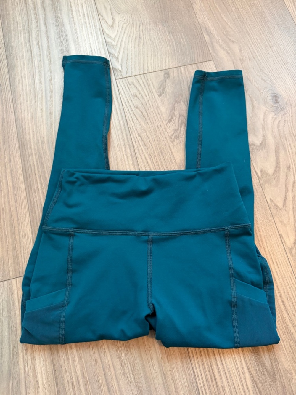 Fabletics PowerHold High-Waisted Pocket Leggings Teal Blue Green Size Small